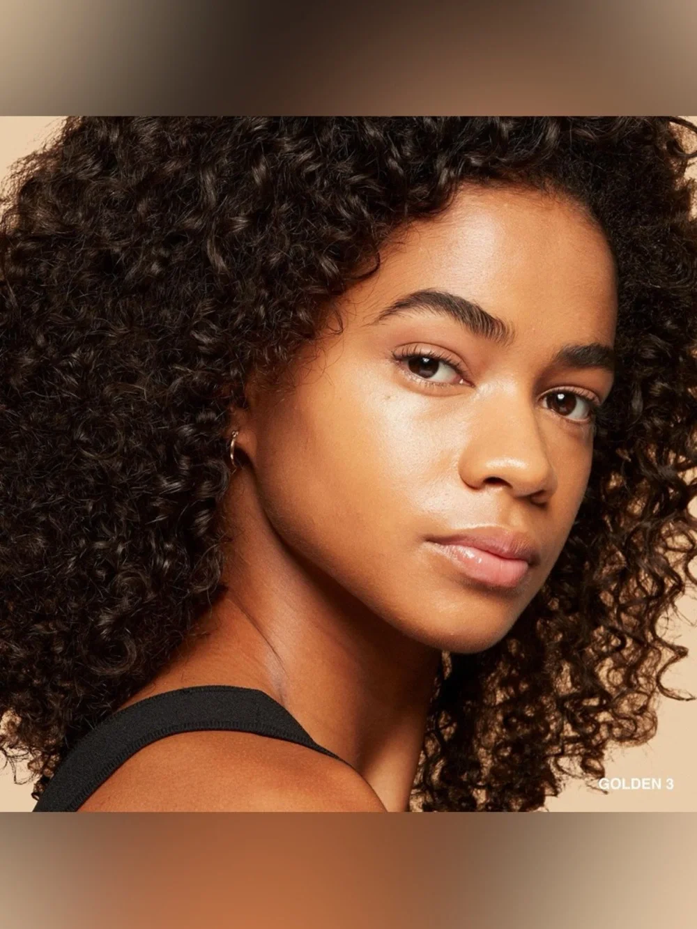 Bobbi Brown Vitamin Enriched Skin Tinted Moisturizer SPF 15 Shade Golden 3